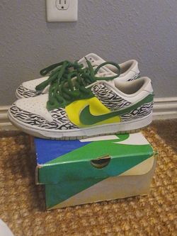 Oregon duck Dorenbeacher dunks
