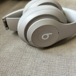 BEATS STUDIO PRO