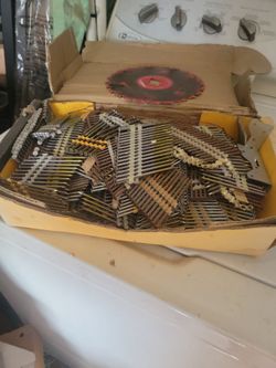 Nail box