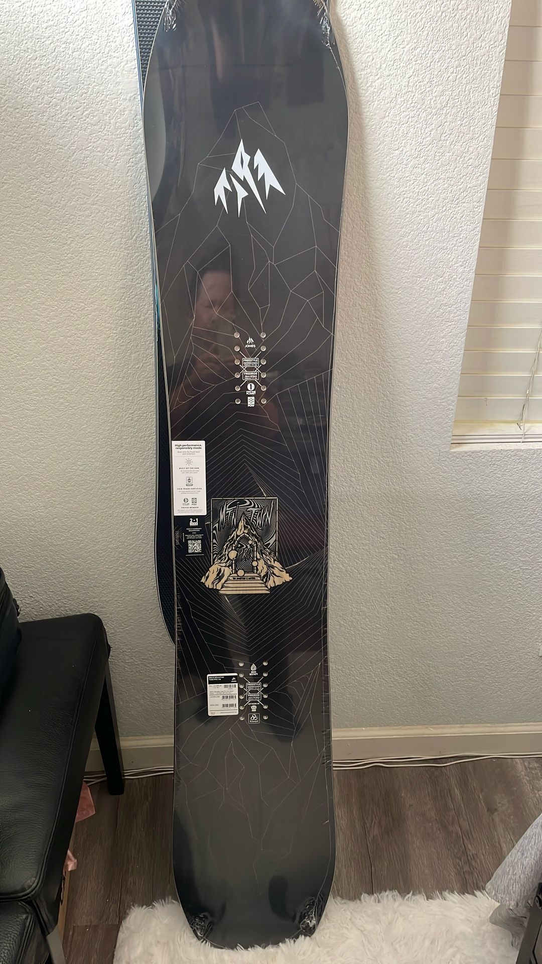 Jones Mountain Twin Pro 154 cm