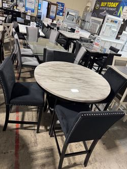 BRAND NEW DINING SET (table and chairs)!! SHOP NOW - PAY LATER!! NO CREDIT CHECK FINANCE AVAILABLE!!