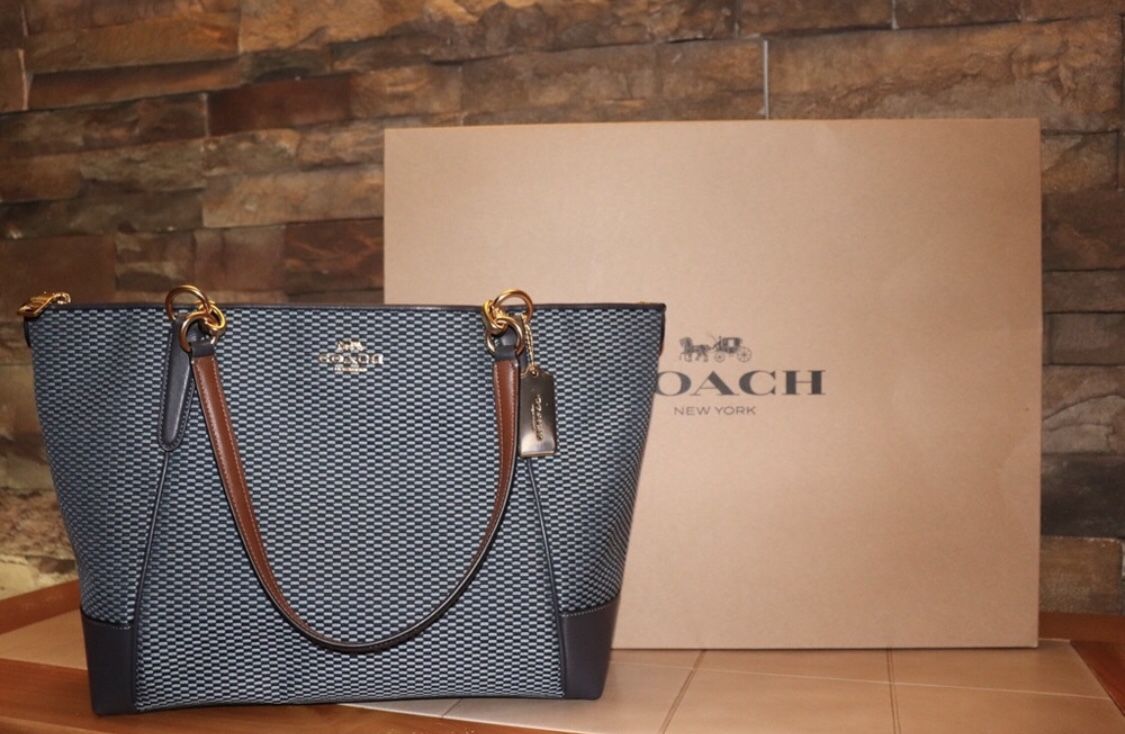 Coach Purse / tote