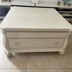 Shabby Chic Farmhouse coffee Table