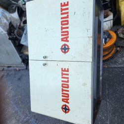 Autolite Cabinet