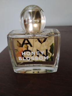 Honey Blossom perfume