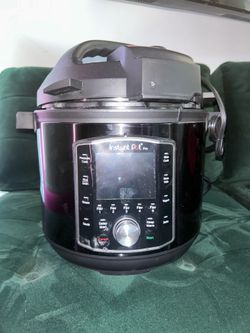 Instant Pot Pro Pressure Cooker – Excellent Working Condition