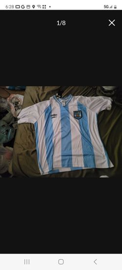 Only Worn Once Used Like-New Men's Umbro Argentina Soccer Futbol Jersey Size L