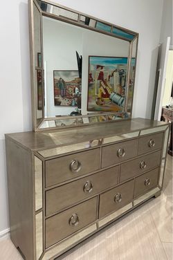 Mirrored Dresser with 2 nightstand