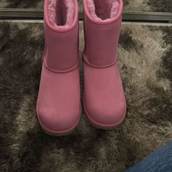 PINK BRAND NEW UGGS 