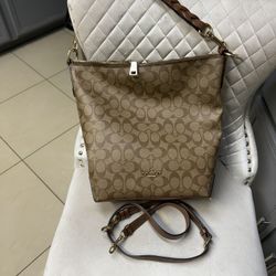 Coach Crossbody Bag Excellent Condition 