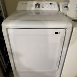 Samsung 7.2 Cu. Ft. Electric Dryer with Sensor Dry (White)