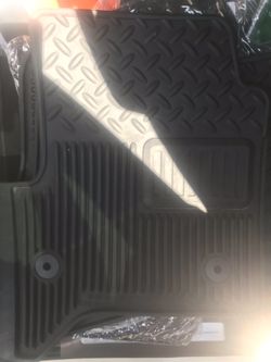 New 2019 GM Chevy Crew/double Cab HD floor mats