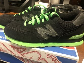 New Balance Sneakers
