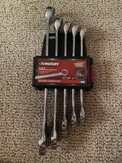 Husky 5 Piece combination Wrench Set