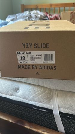 Adidas Yeezy slide  onyx
