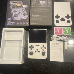 R36S Game Console