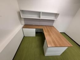 Haworth Cubicles 5.5x7ft L shape Loaded