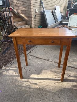 Vintage Wooden Oak , Side Table, Solid Iak, 1 Drawer, 36w, 20 deep, 36 high, $55