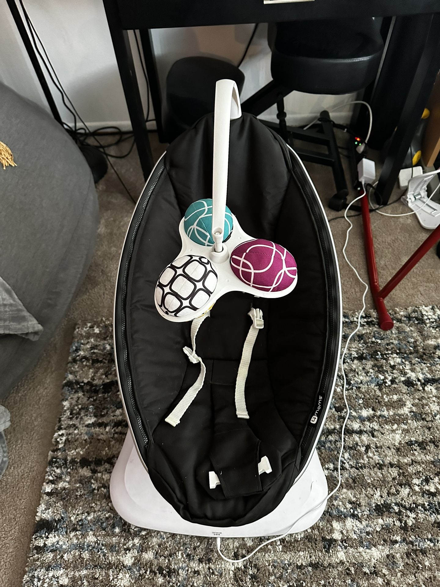 4moms Mamaroo Multi-motion Baby Swing