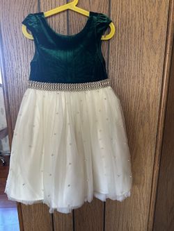 Girls Clothing Bundle Size 6–8 – Dresses, Hoodies, Jacket, Pajamas & More (One Bag)