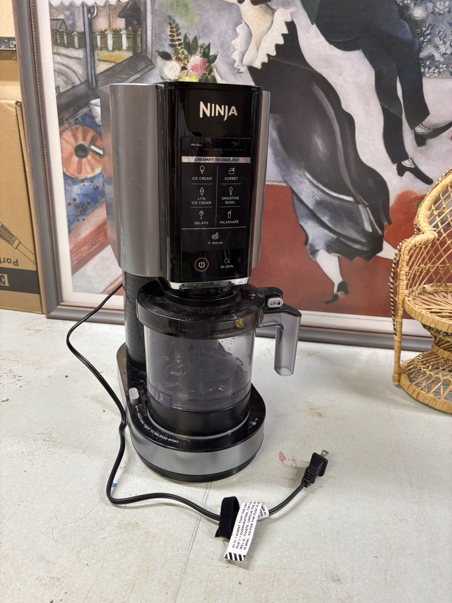 Low Price Moving- $300 RETAIL NINJA CREAMIE MACHINE