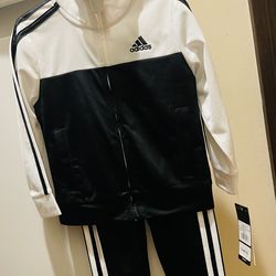 ADIDAS  TRACK SUIT KIDS Size 3 T