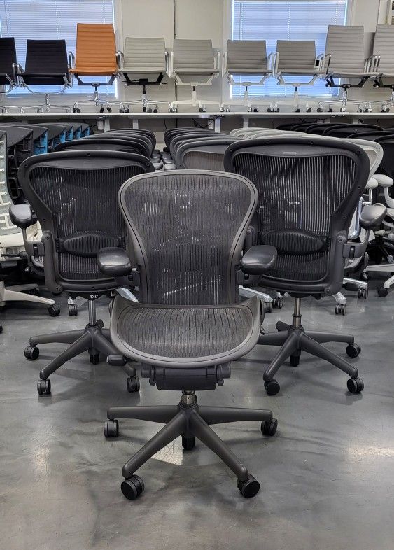 Warehouse SALE 30-90% off Large Selection Of New And Used Office Chairs