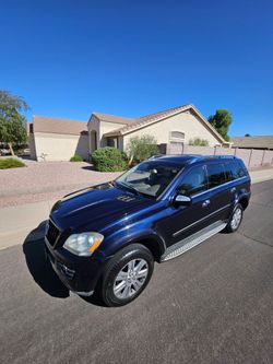 Beautiful 2009 Mercedes gl550 4x4