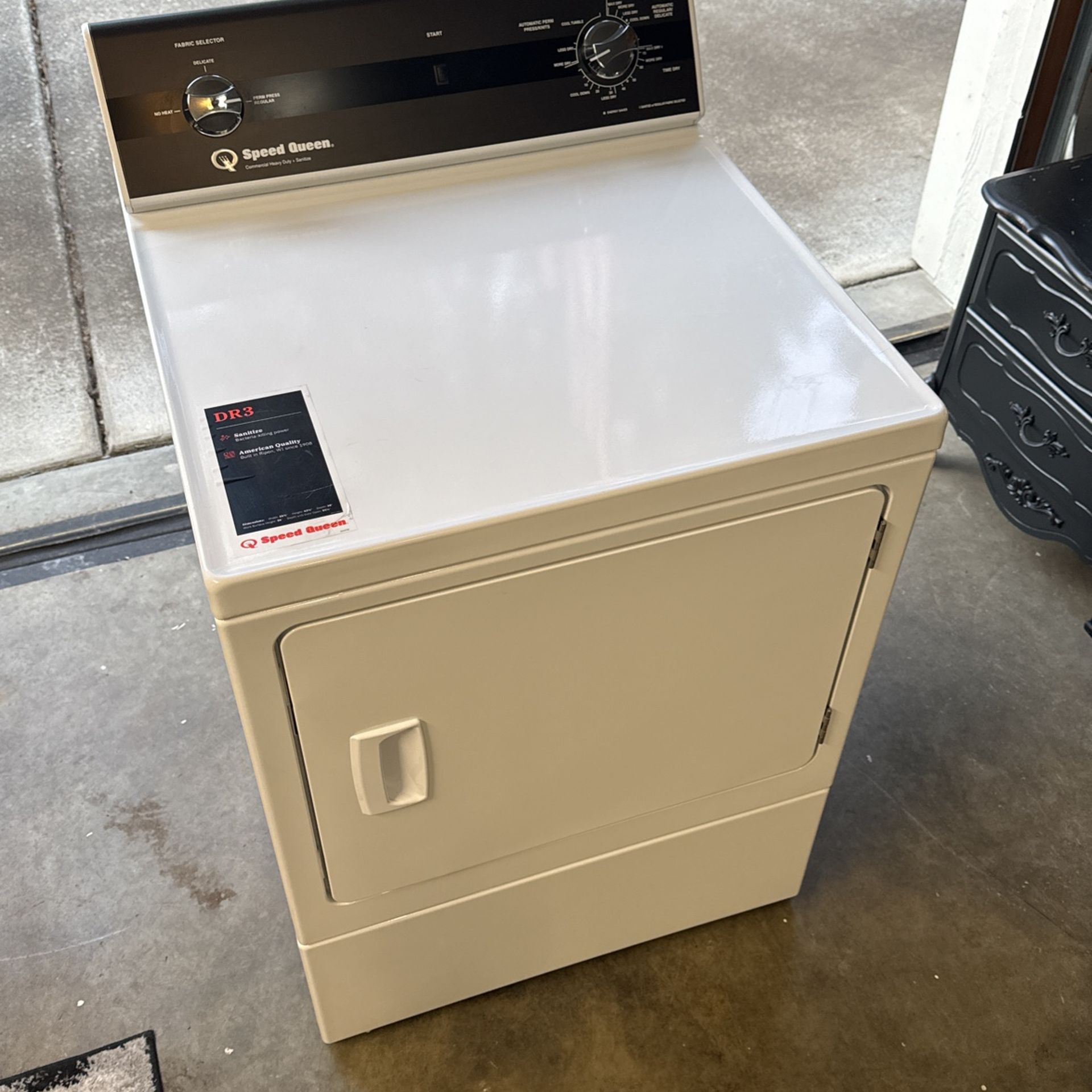 Speed Queen Electric Dryer - Like New