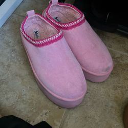 Pink “UGGS” Dupes From SHEIN $10 Size 8