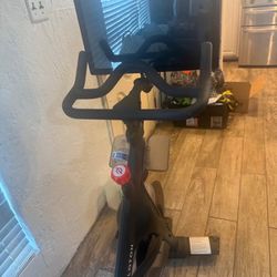Peloton bike 