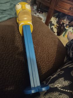 Homer Simpson  Vintage  Pez Dispenser 