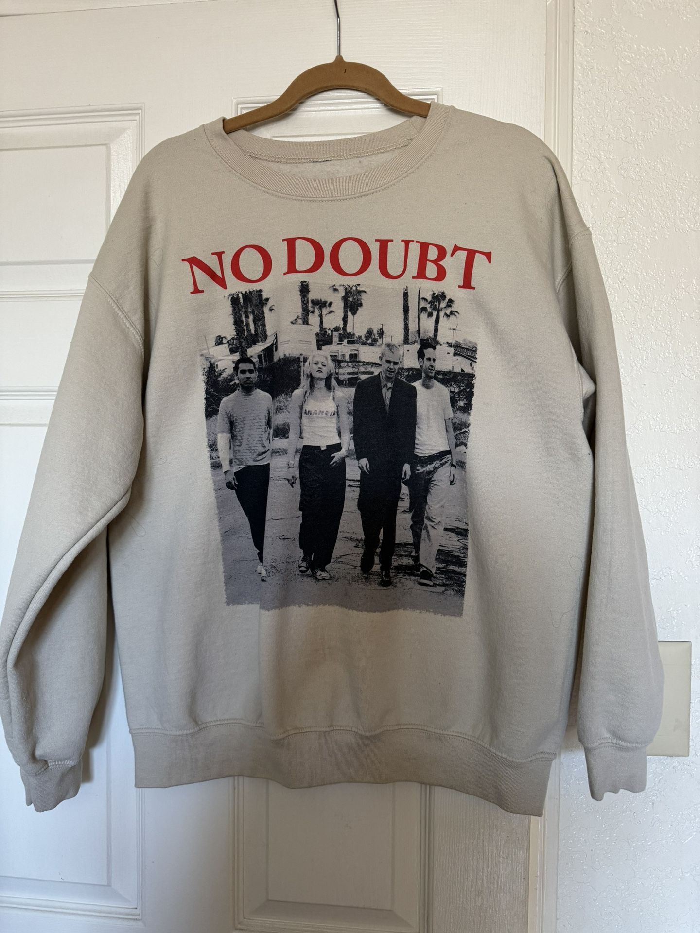 New No Doubt Coachella Unisex Sweatshirt Size Large