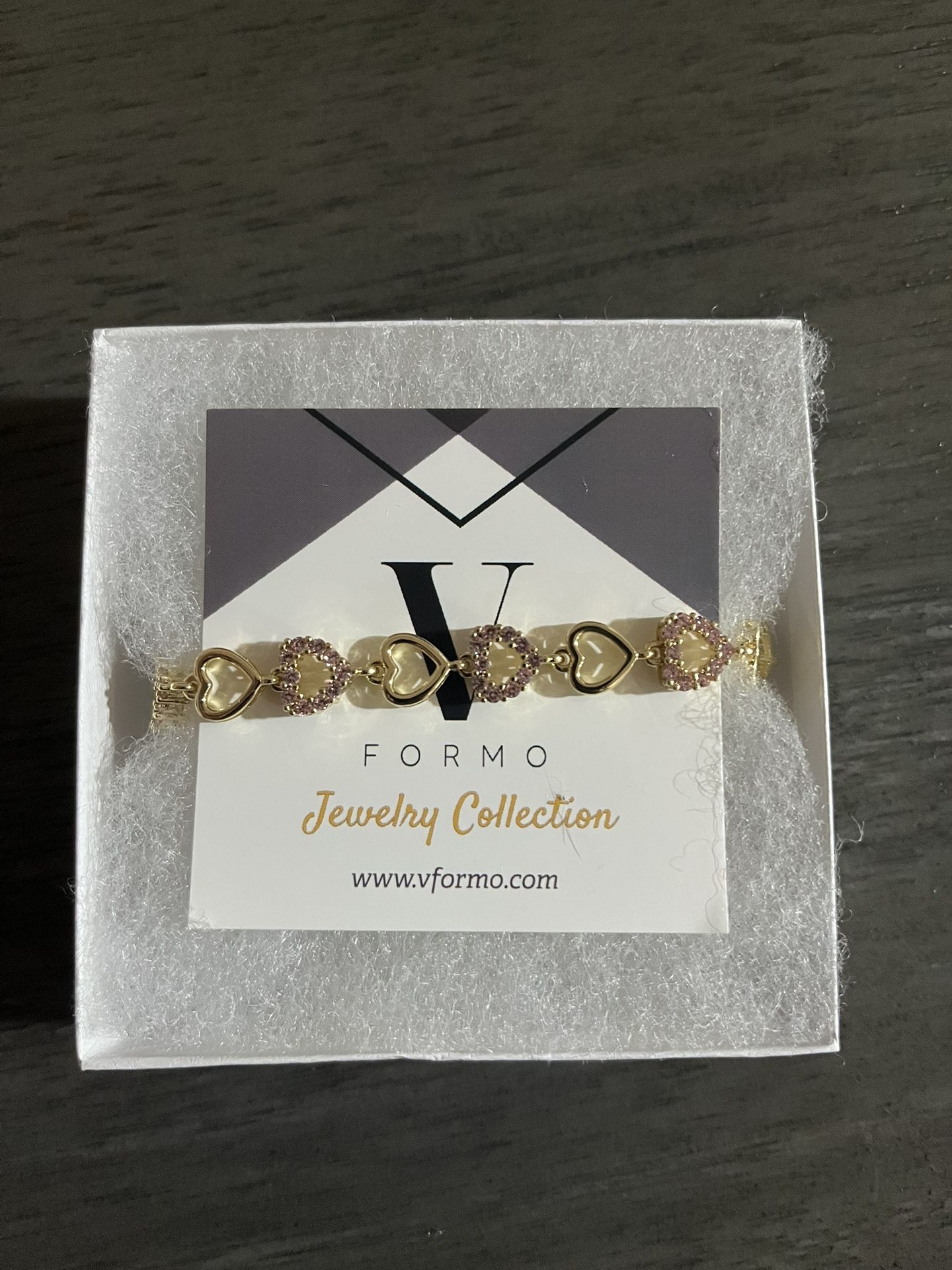 18K Gold Plated Pink Heart-shaped linked bracelet