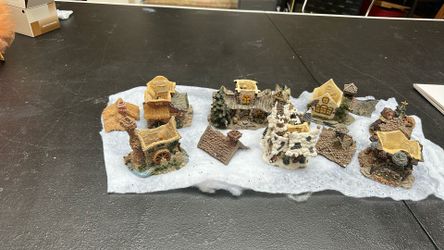 Boyd’s Bearly-Built Villages