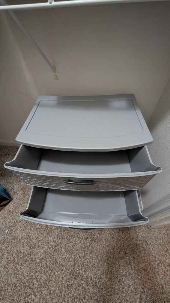 Sterilite 3-Drawer Wide Weave Tower Move Out Sale by 12/30