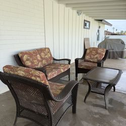 Patio Set/ Outdoor Furniture 