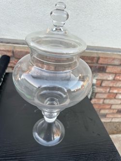 Clear Glass Apothecary Jar with Lid