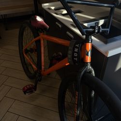 orange palm throne 29er