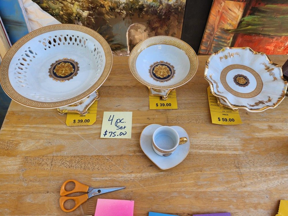 Decorative Plate Set