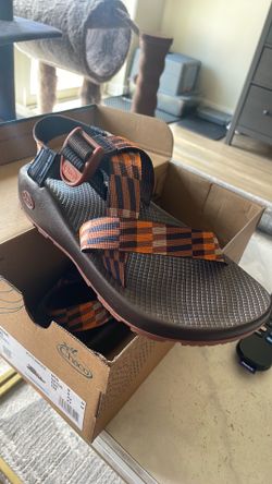 Chaco Z1 sandal men’s 9