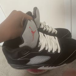 Jordan 5 Retro OG Black Metallic Reimagined 