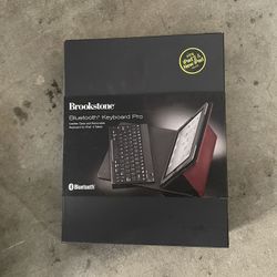 Brookstone iPad Keyboard 