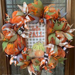 Beautiful hello fall Wreath 