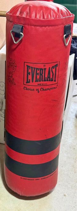 Everlast Vintage Heavy Punching Bag Red / Black Stripe