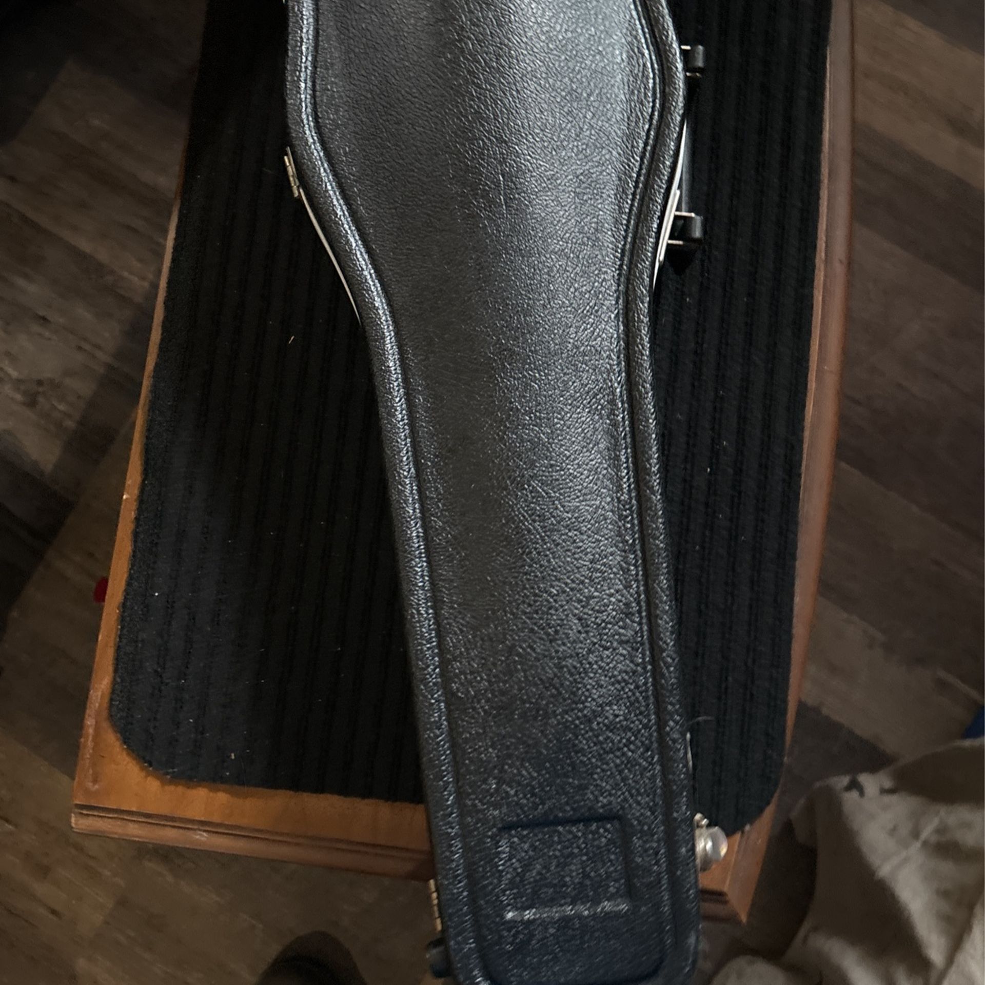 Violin Case Generic Black/blue Velvet Interior