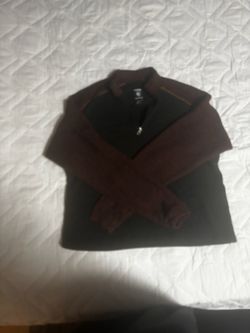 Woman’s larger KUHL sweater alpaca fleece