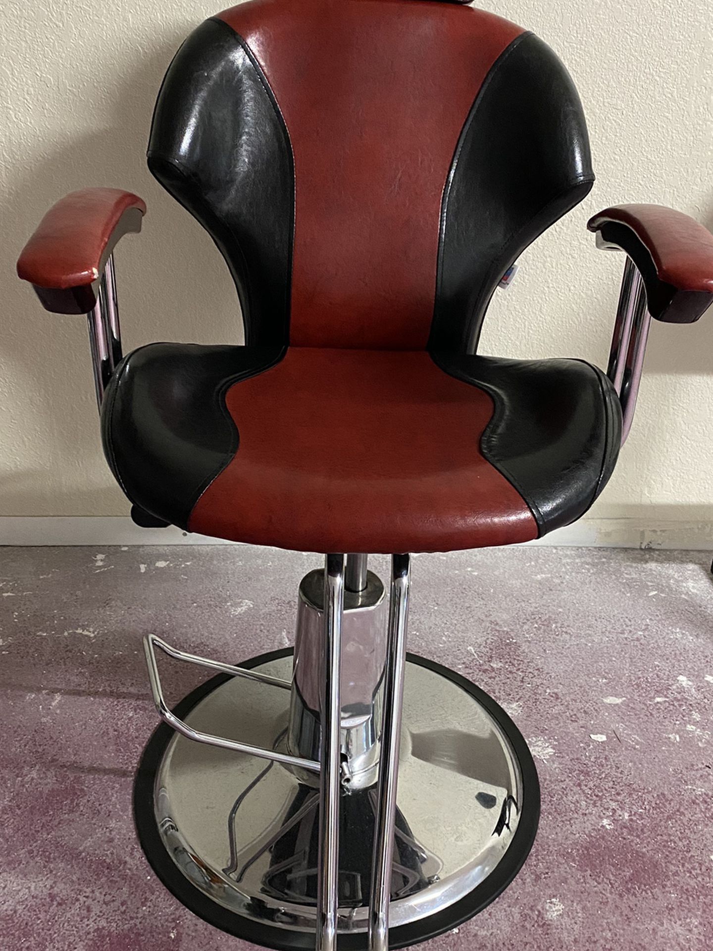 Faux Leather Barber/ Beauty Chair