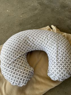 Bobby Nusing Pillow
