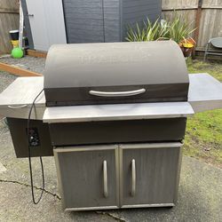 Traeger Pellet Grill